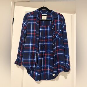 American Eagle Outfitters Plaid Shirt - Navy and Red, women’s size small